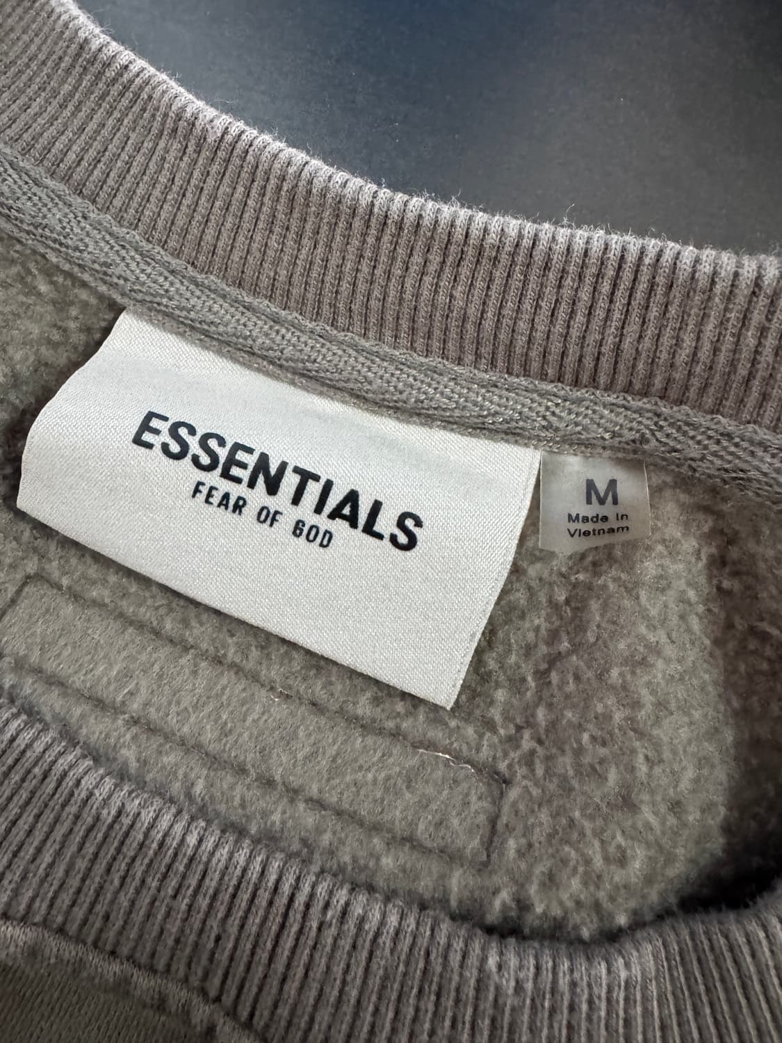 정품!! 피어오브갓 에센셜 기모 오버핏 맨투맨 M 카키 상품이미지3