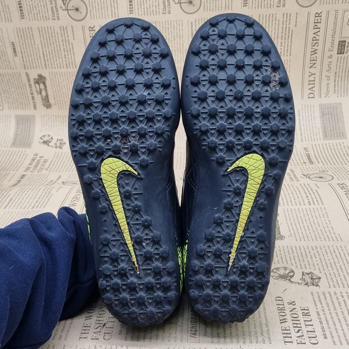 나이키 하이퍼베놈 풋살화 270 상품이미지3