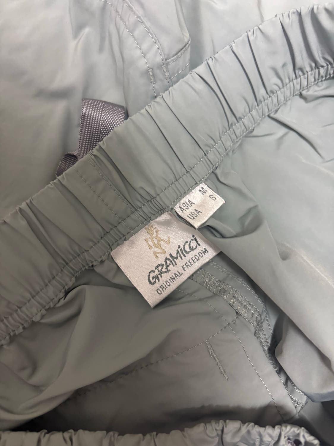 그라미치 패커블 쉘 쇼츠 상품이미지5