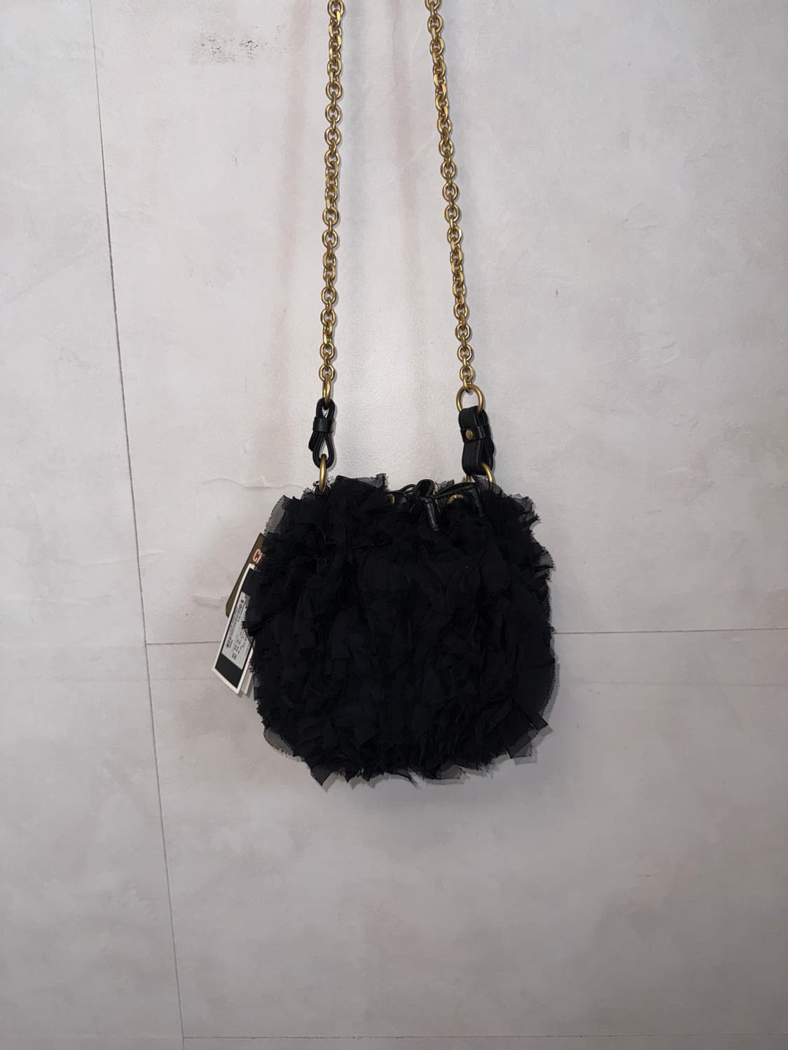 Juicy Couture black ruffle chain bag 상품이미지6