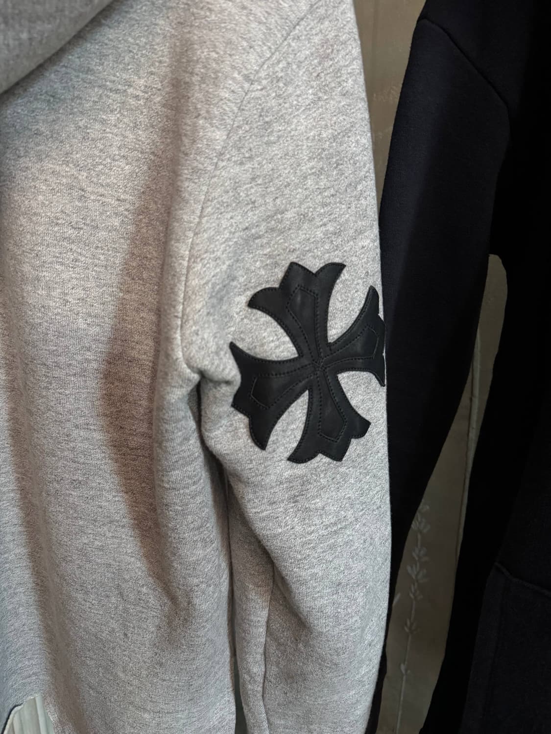 Chromes Hearts Hoodie  상품이미지4