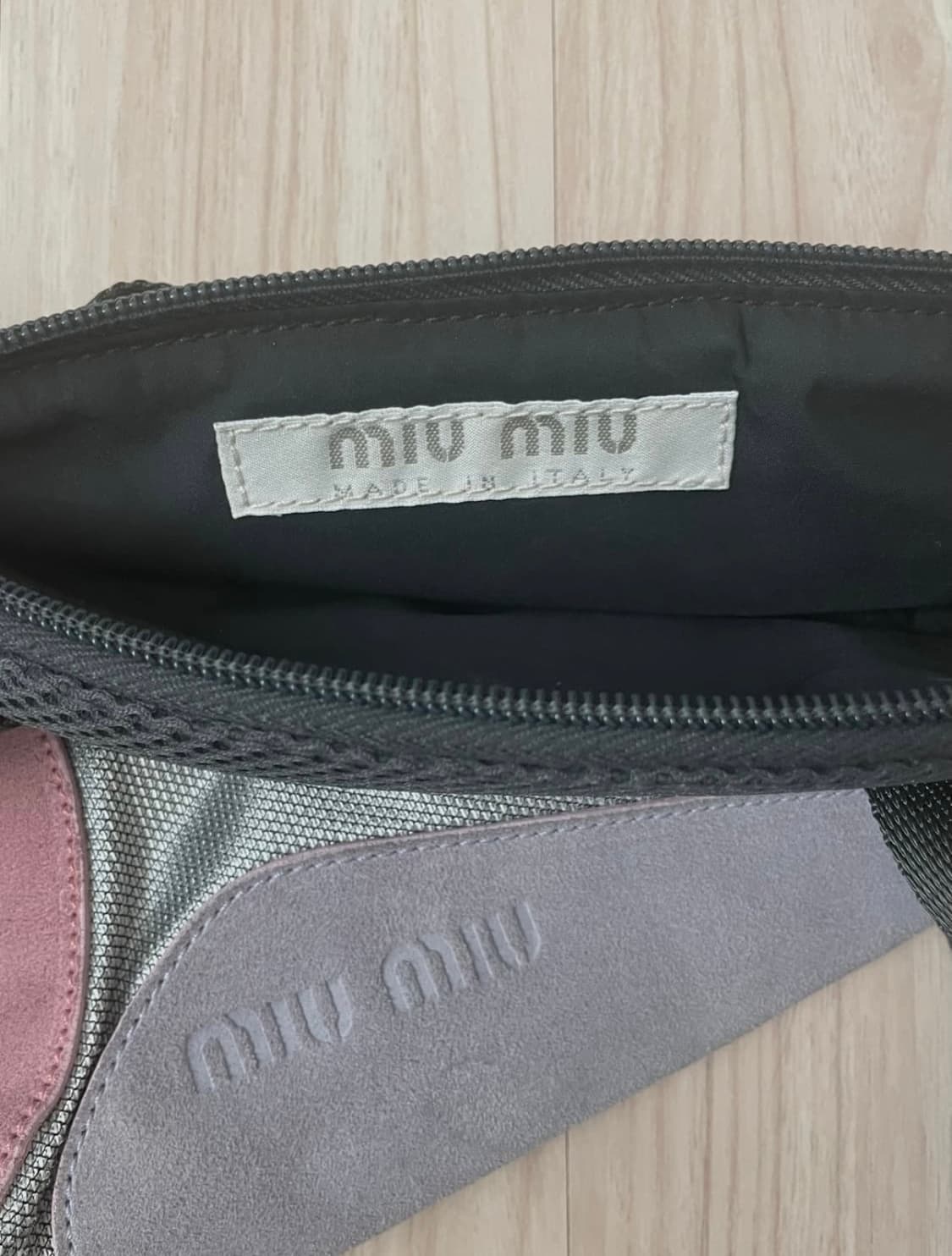 미우미우 90s 아카이브 숄더백 상품이미지5