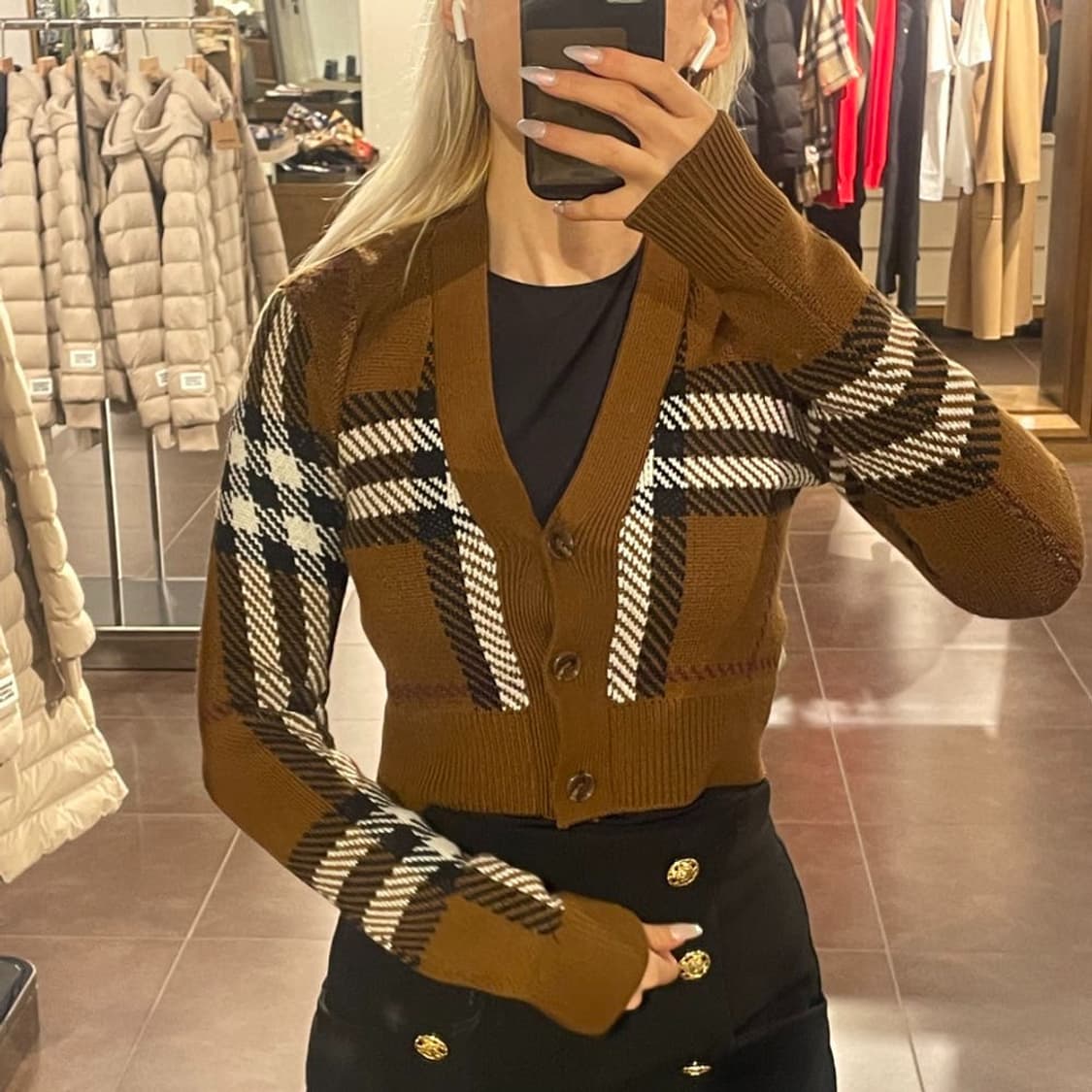 버버리 크롭 체크 브라운 가디건 XS 상품이미지3