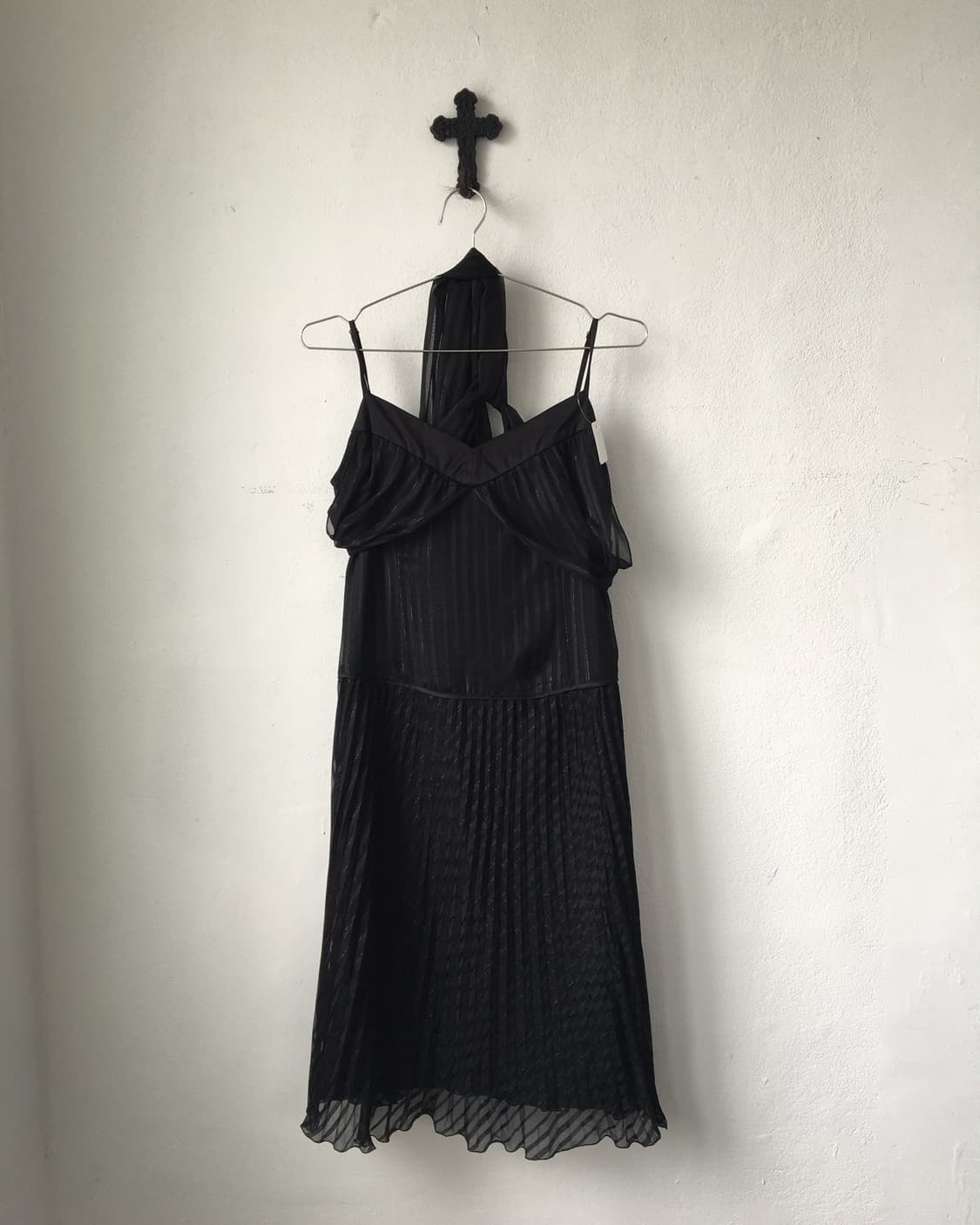 Tied point pleats pattern sleeveless one 상품이미지2