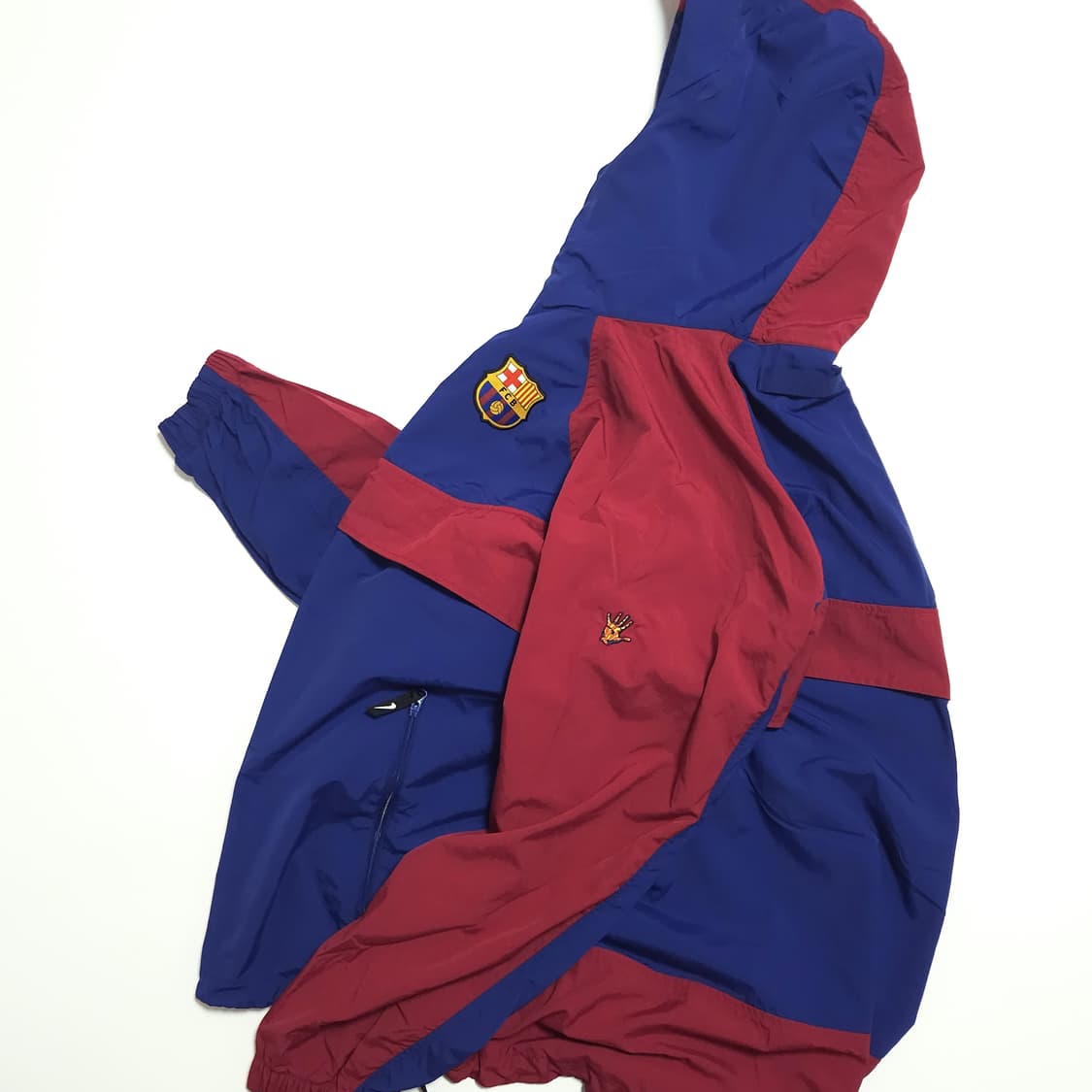 나이키 FC 바르셀로나 리이슈 우븐 아노락 바람막이 상품이미지3