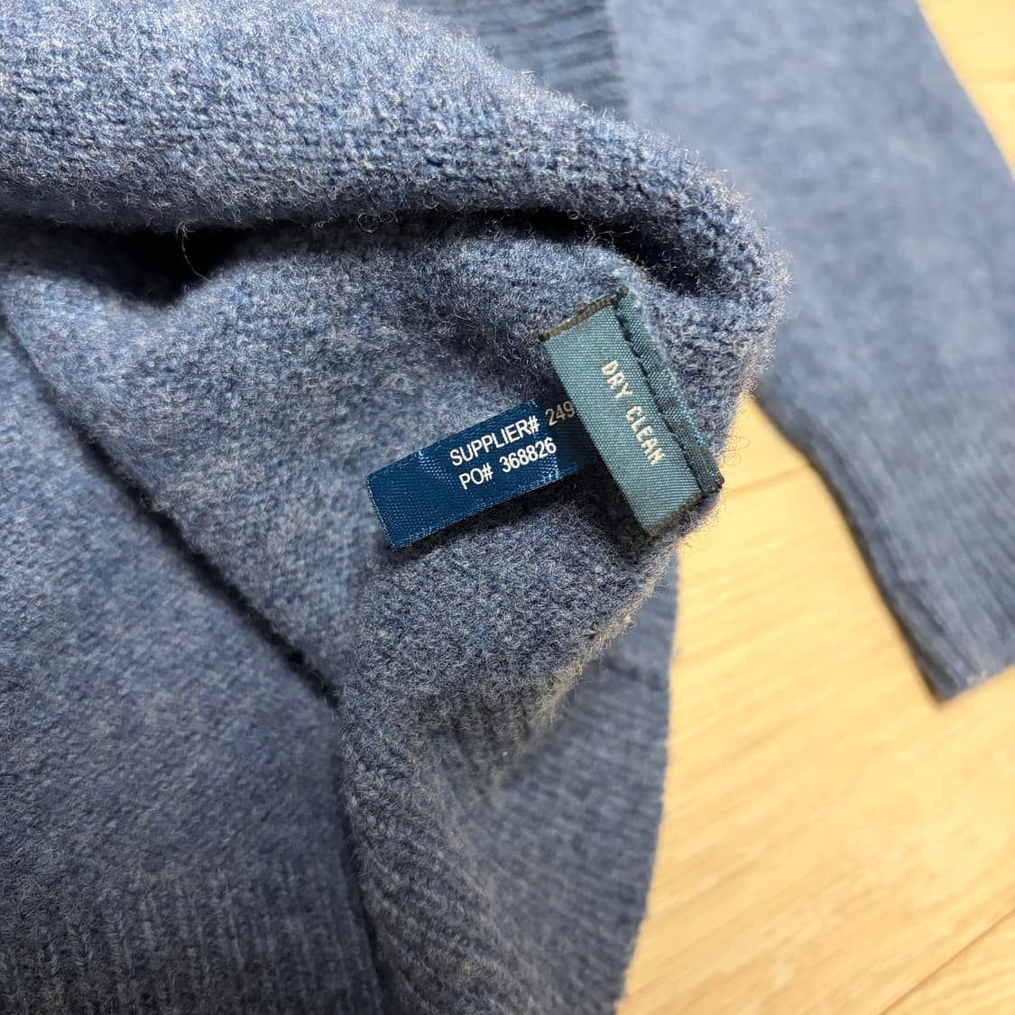 폴로 랄프로렌 버건디 포니 램스 울 브이넥 니트 상품이미지4