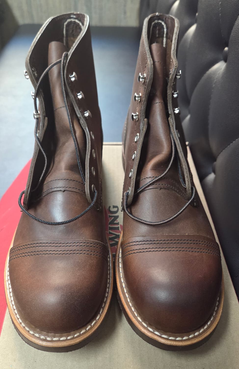 레드윙 아이언레인저 8111 270 (9D) 상품이미지1