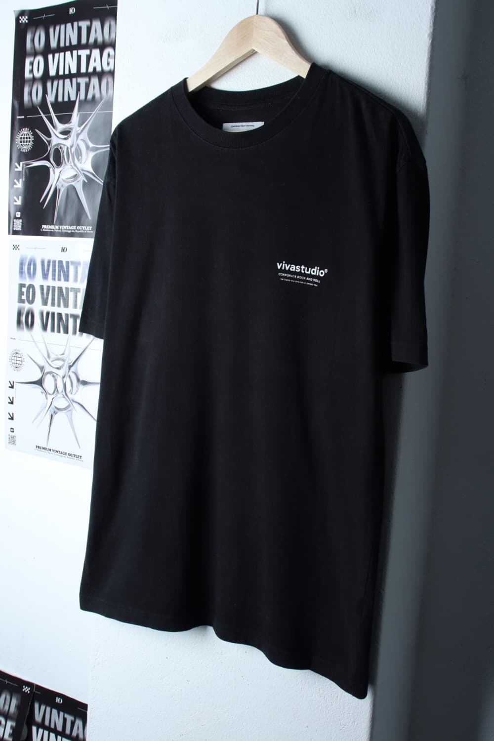 (L-XL) 비바스튜디오 반팔 티셔츠 스몰로고 블랙 올드스쿨-7B41 상품이미지1