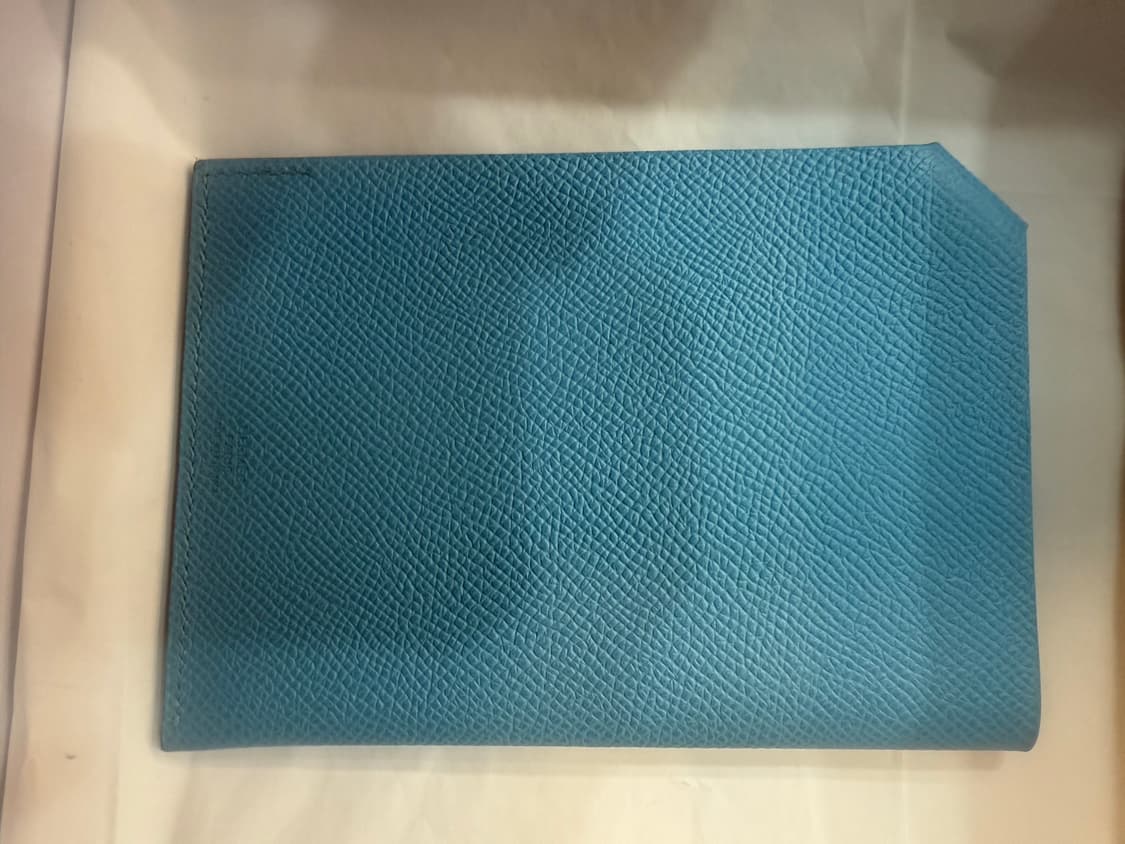 정품 에르메스 타막 여권 지갑 팝니다 상품이미지3