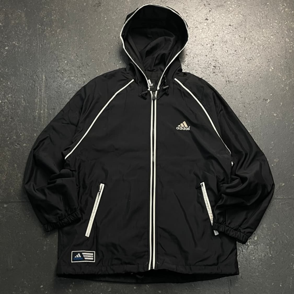 105 아디다스 올드스쿨 바람막이 상품이미지1