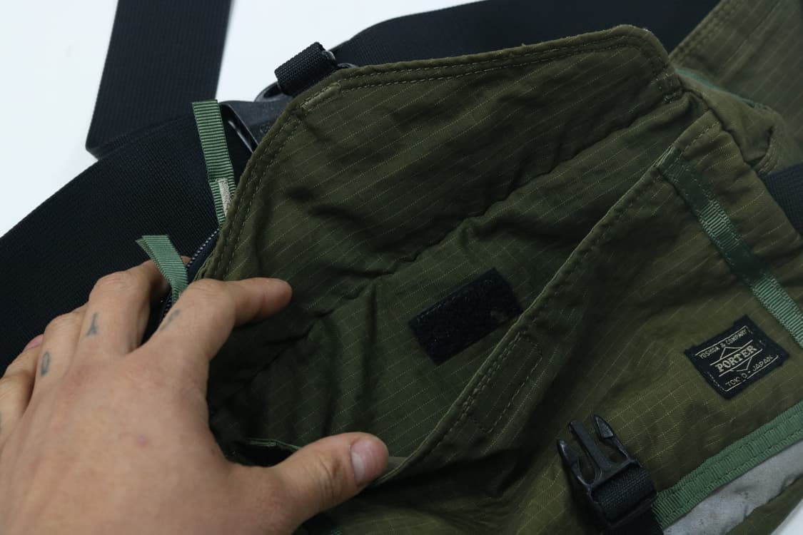 Porter 포터 리플렉티브 로고 카키 립스탑 웨이스트백  힙색 상품이미지6