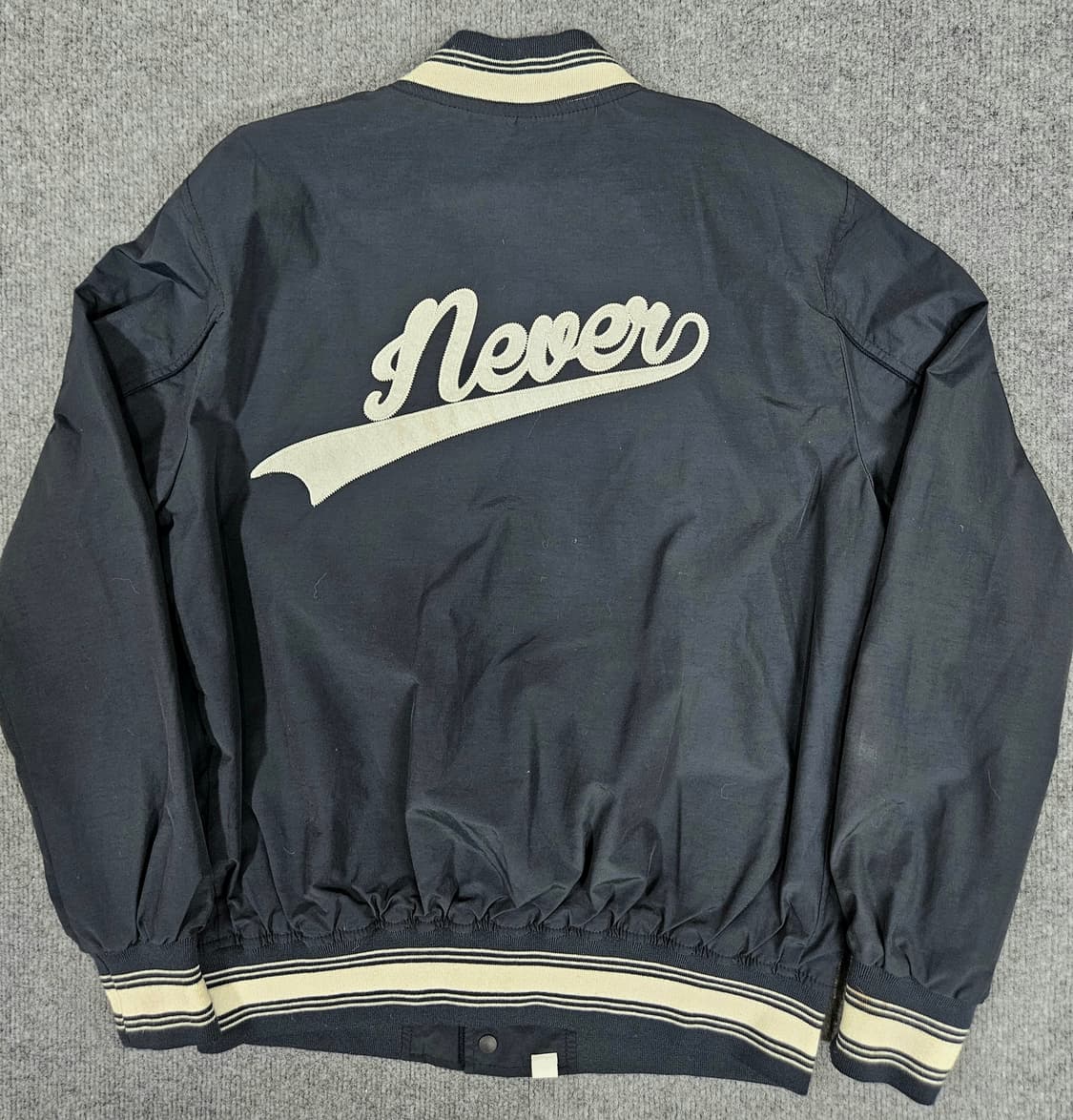 디스이즈네버뎃 바시티 자켓 네이비(급처) 상품이미지2