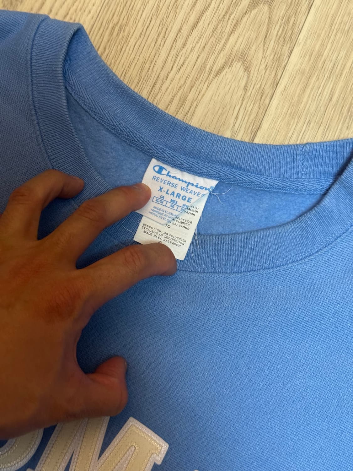 챔피온 리버스위브 스웨트셔츠 MoMA 스카이블루 상품이미지3