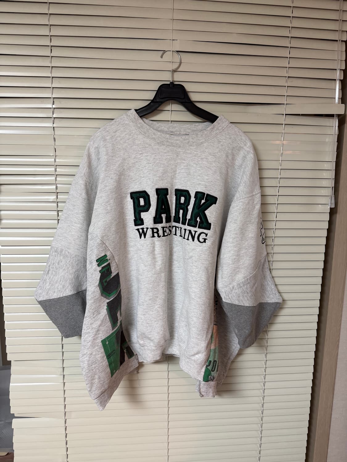 나니써커 맨투맨 상품이미지1