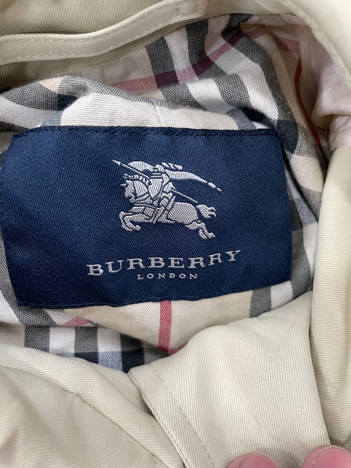 버버리 트렌치코트 아이보리 상품이미지5