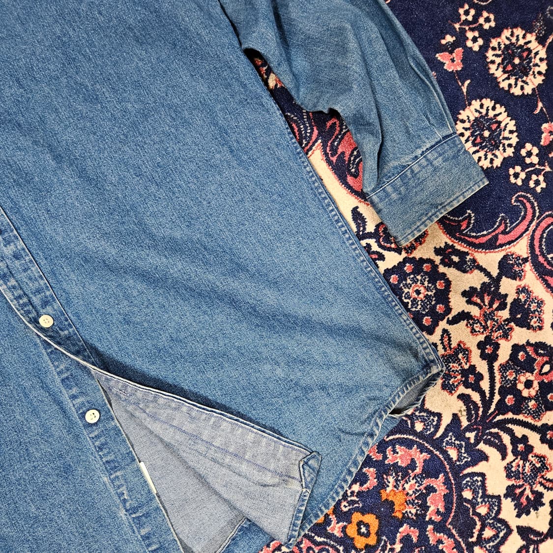 폴로랄프로렌 빈티지 레드 포니
루즈핏 데님 셔츠 상품이미지3