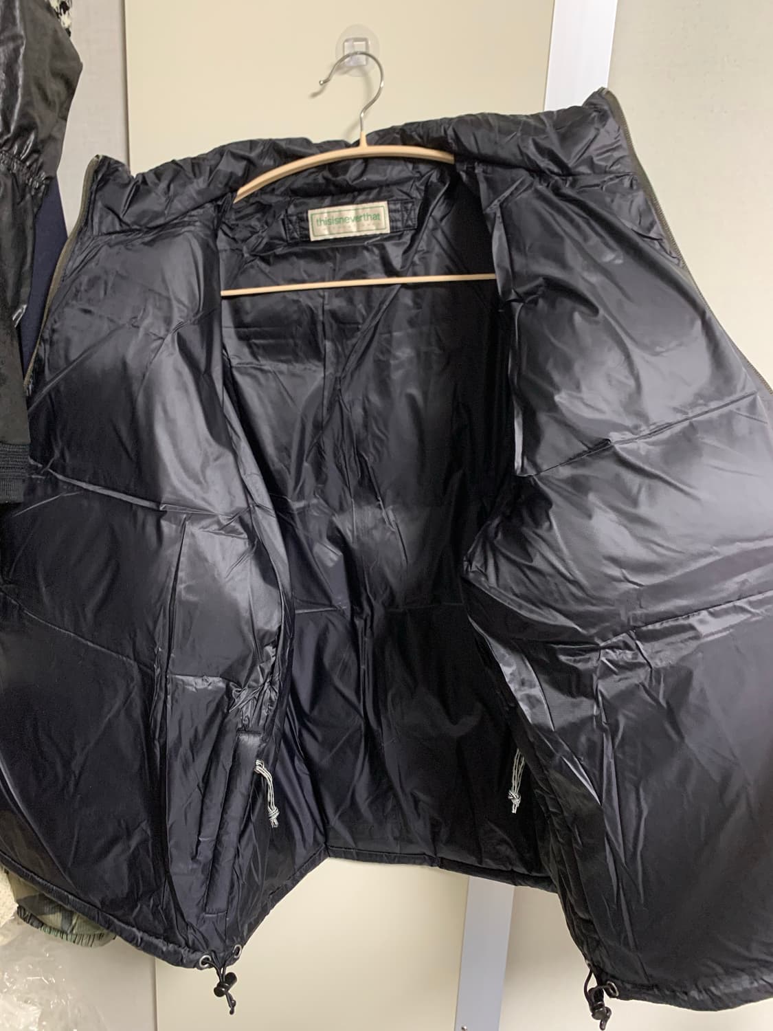 디스이즈네버댓 카모 파텍스 패딩 자켓 M 새상품 상품이미지5