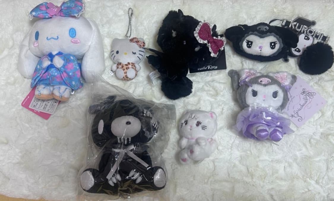 산리오 시나모롤 악마 헬로키티 블랙키티 쿠로미 글루미베어 mikko  상품이미지1