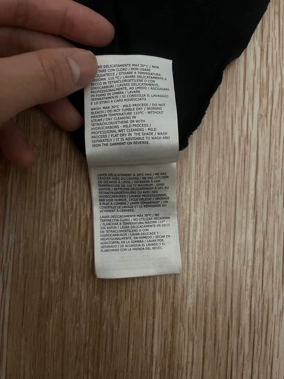 몽클레어 슬림핏 반팔 상품이미지5