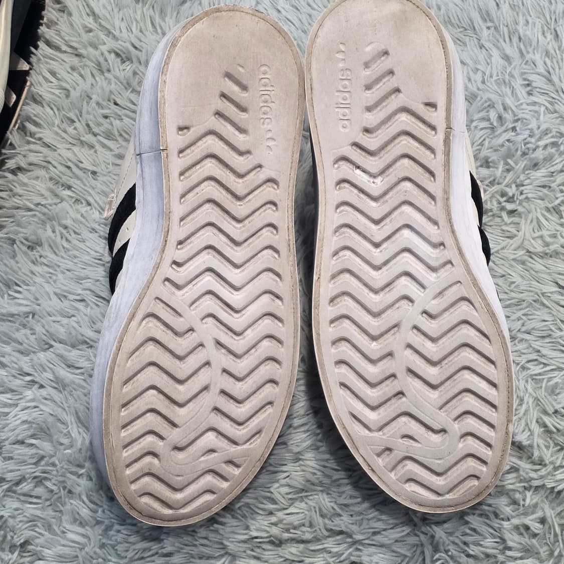 8w-30:아디다스 오리지널스 슈퍼스타 볼드 플랫폼 화이트 블랙 225m 상품이미지9