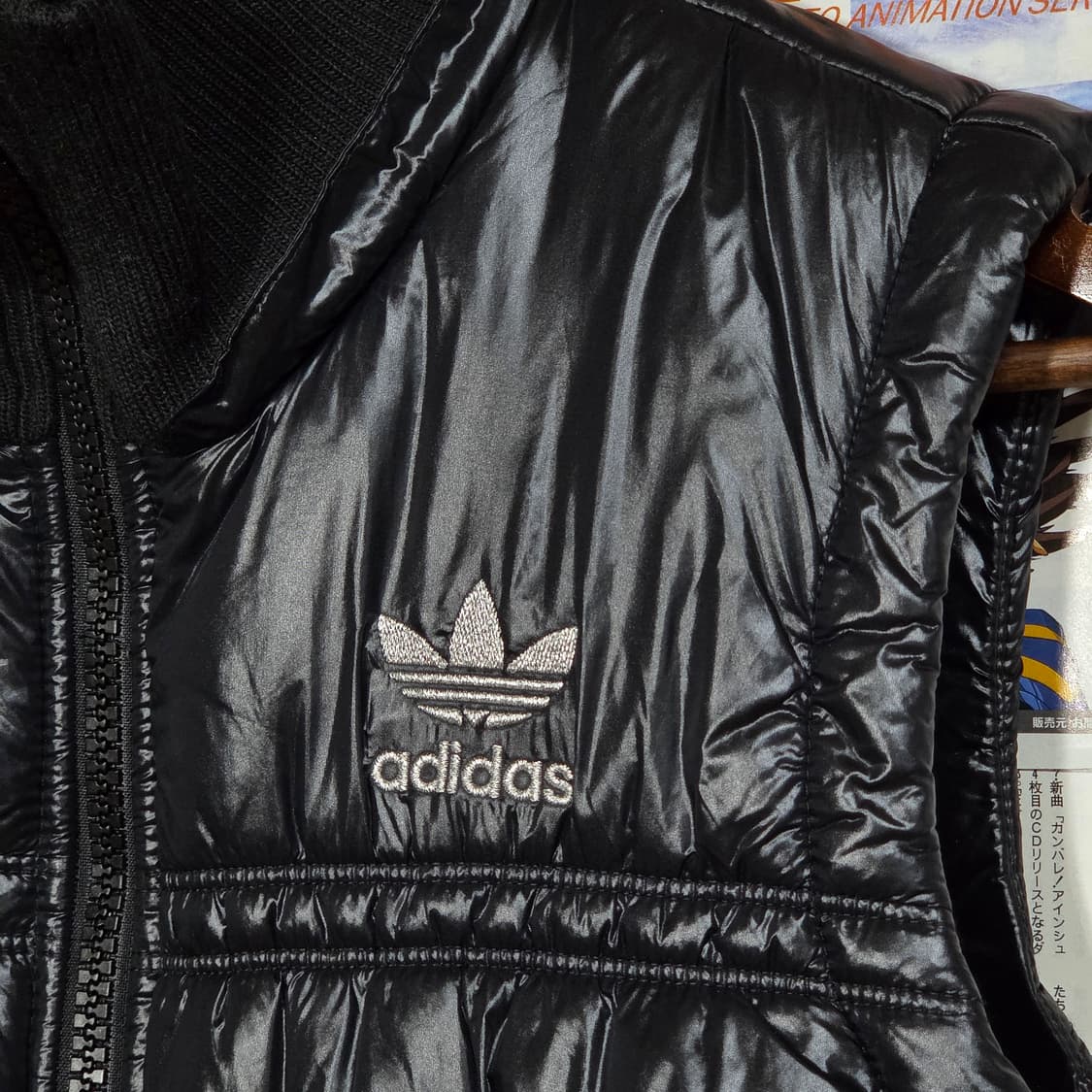 아디다스 글리터 유광 걸스 하이넥 패딩 베스트 상품이미지4