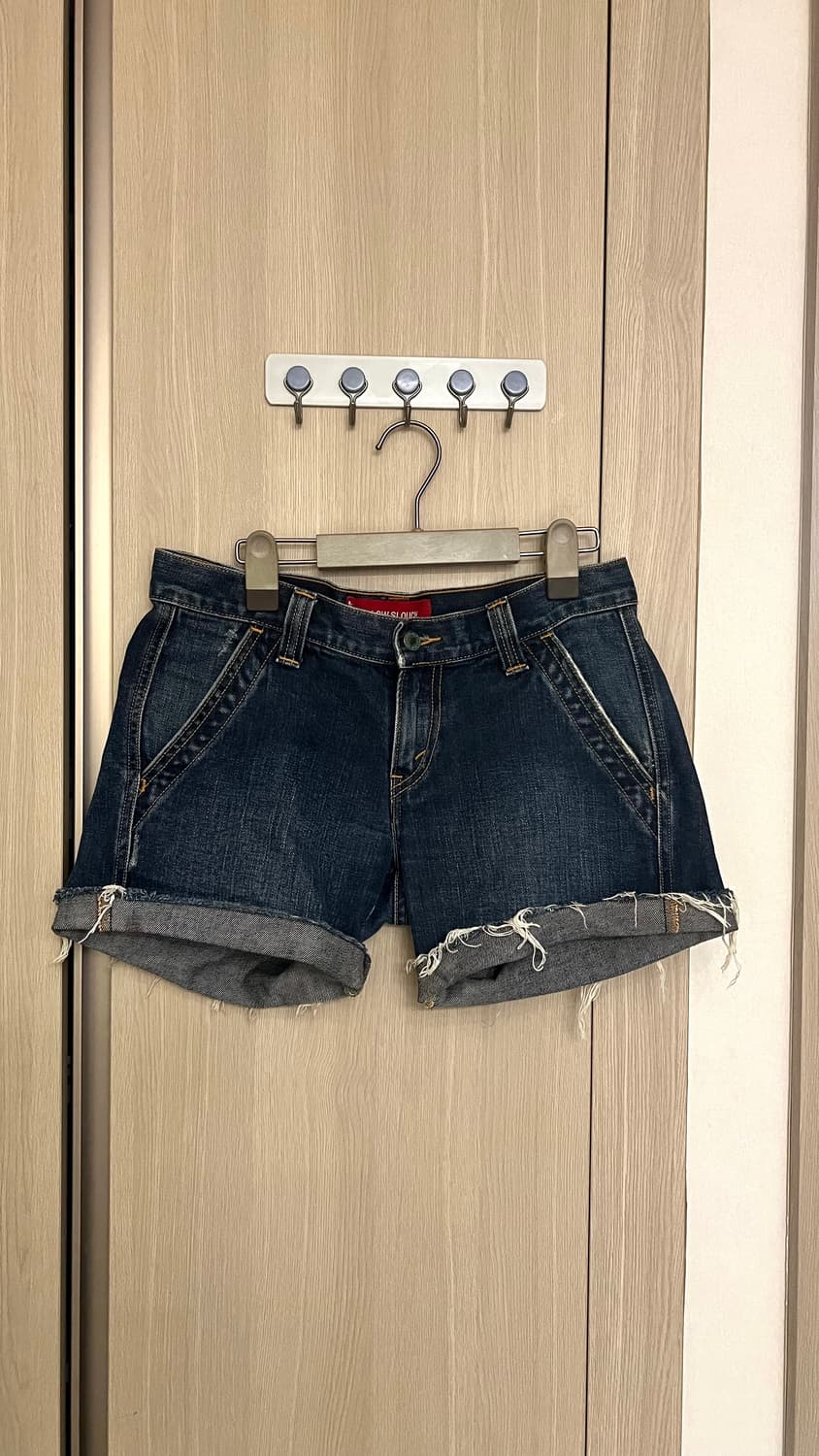 2000s Levi’s low slouch 로우라이즈 데님 쇼츠 청반바지 상품이미지1