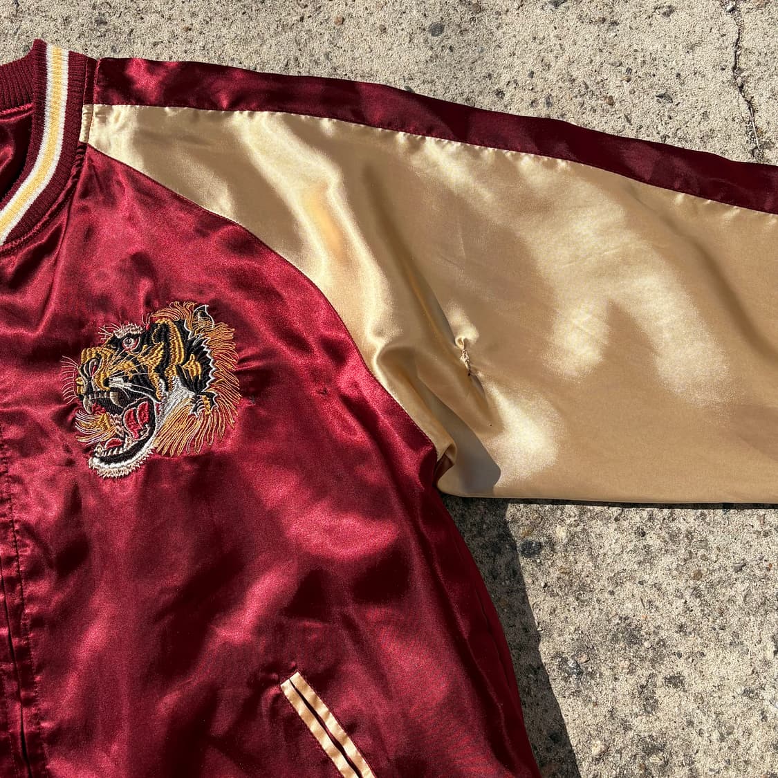 (L) 빈티지 호랑이 자수 스카잔 자켓 상품이미지5