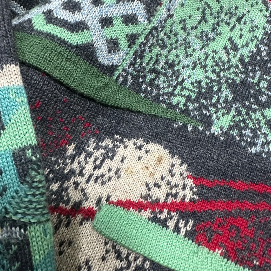 ✨ (바배) 게쿠 울100 반집업 니트  상품이미지6