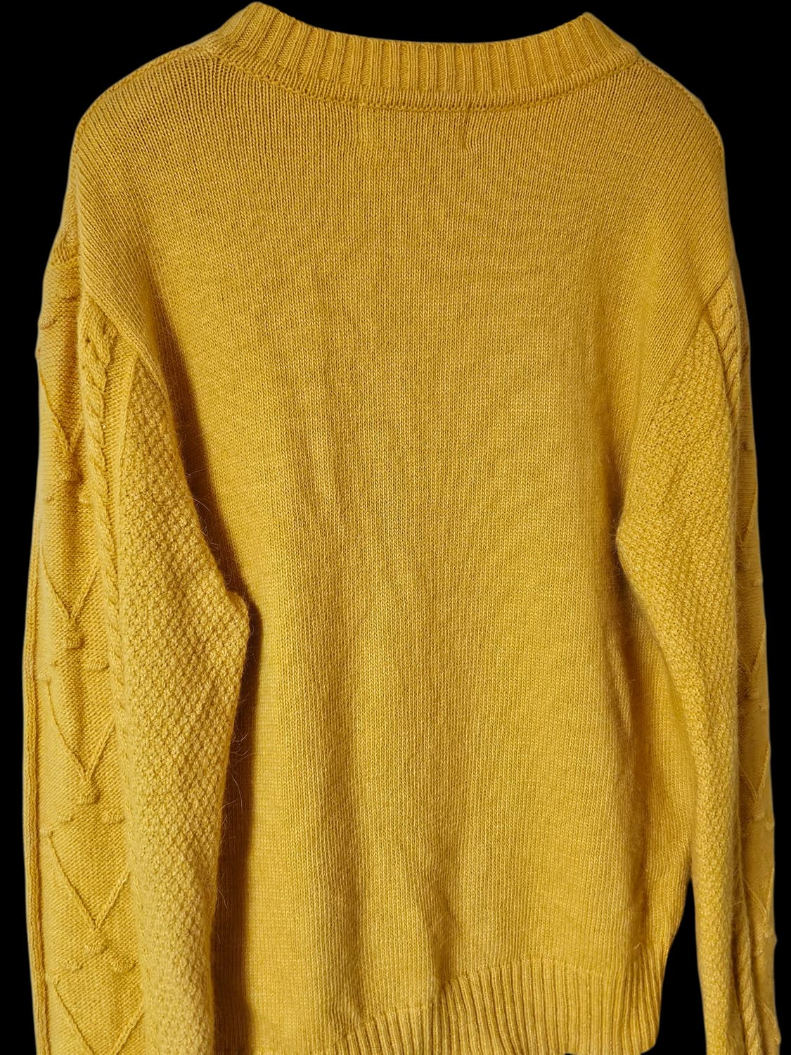 JJ지고트 울혼방 펀칭 케이블 진주버튼 여성가디건 55/상태좋음 상품이미지7