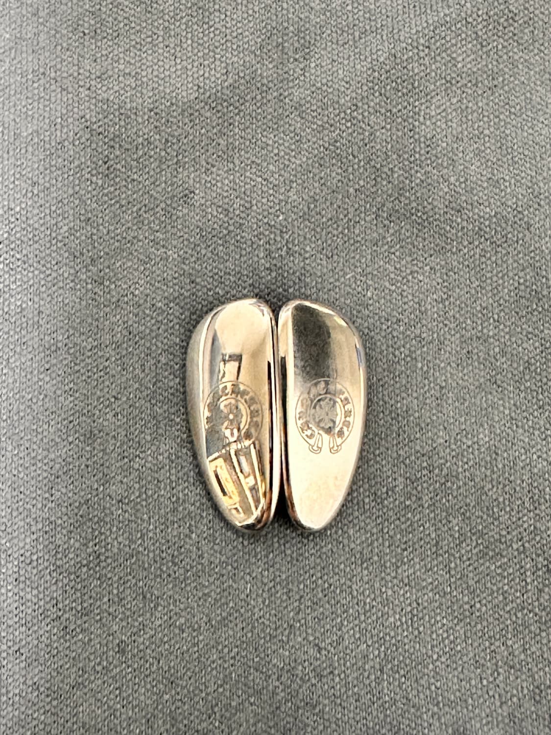 크롬하츠 티타늄 안경 코받침 상품이미지1