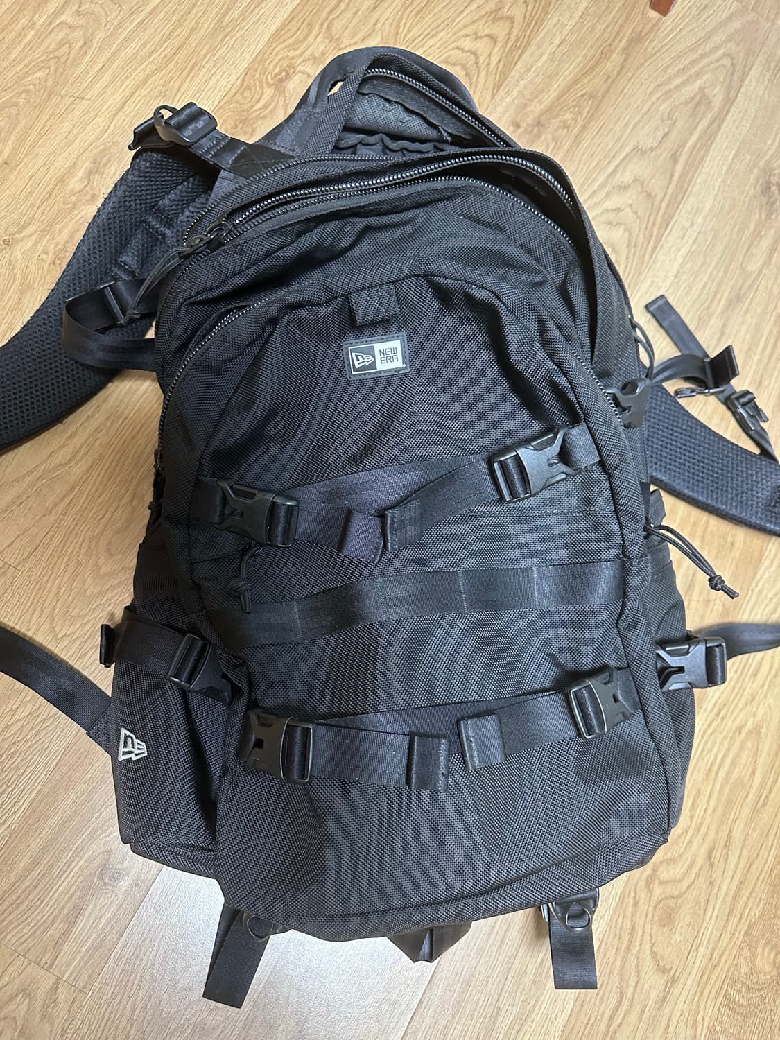 뉴에라 백팩 상품이미지1