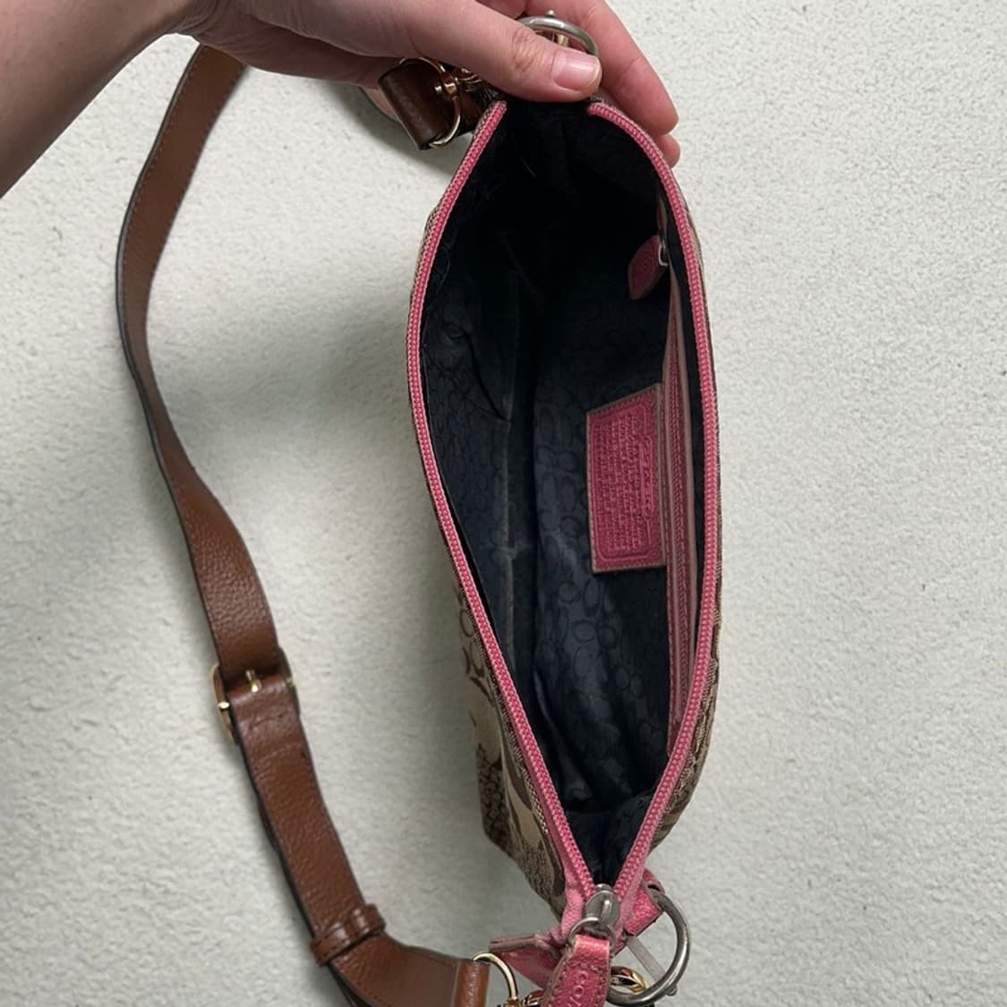 코치 시그니처 패브릭 바디 백 상품이미지6