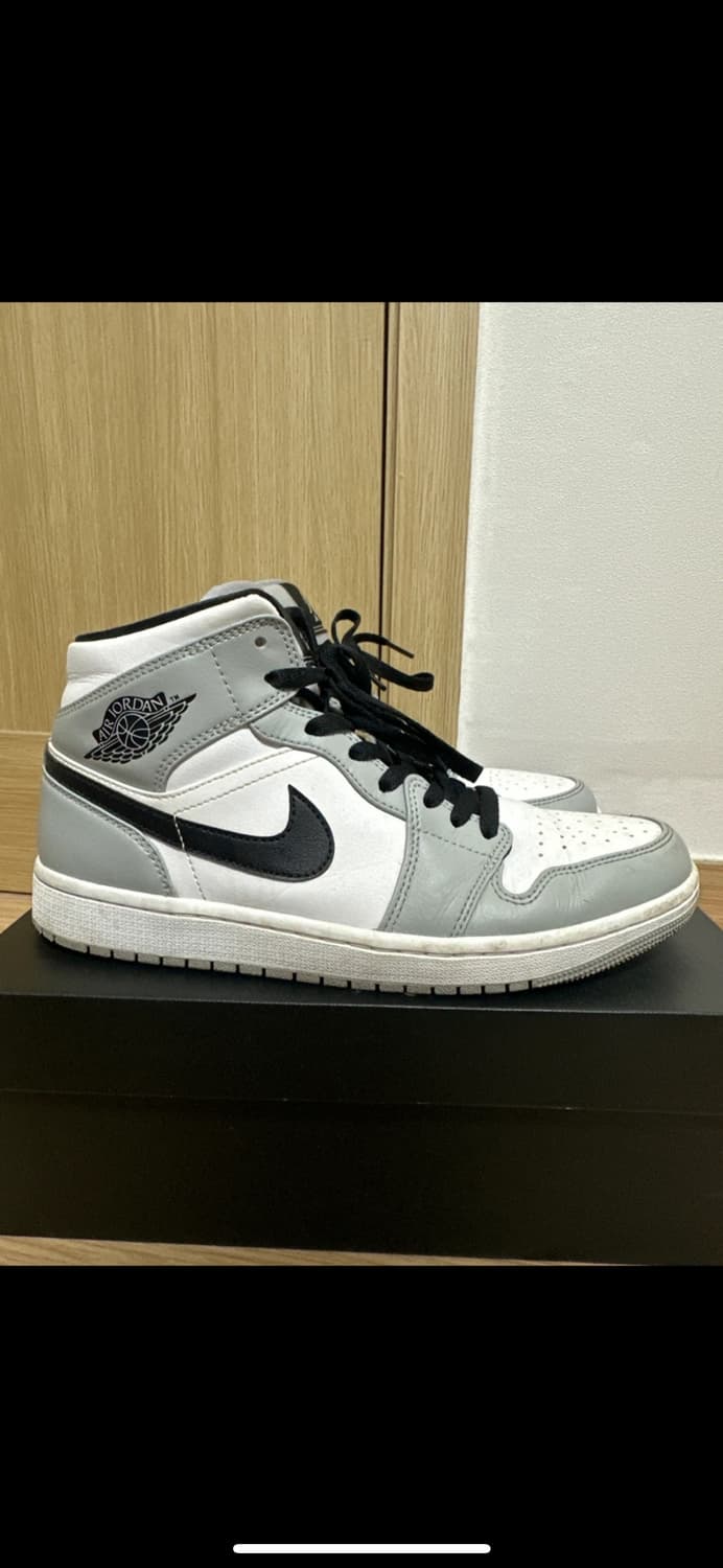 나이키 조던1 미드 스모크 그레이 상품이미지1