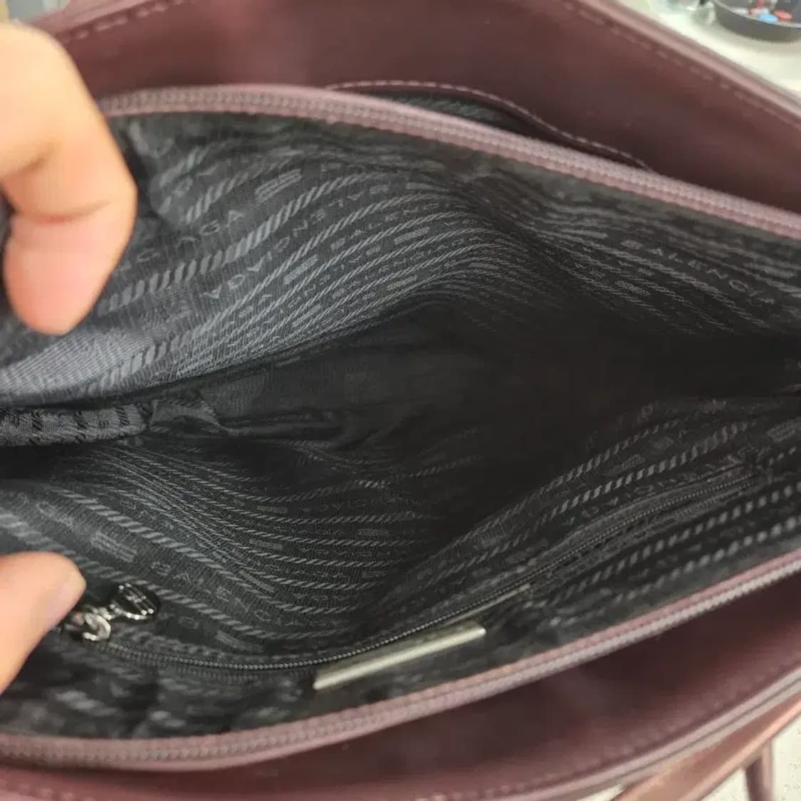 발렌시아가 라이센스 토트백 버건디 상품이미지8