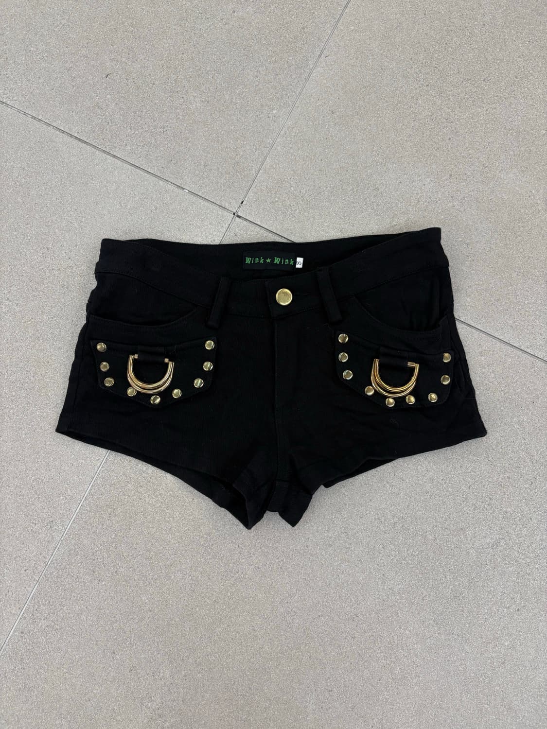 골드링 장식 반바지 상품이미지1