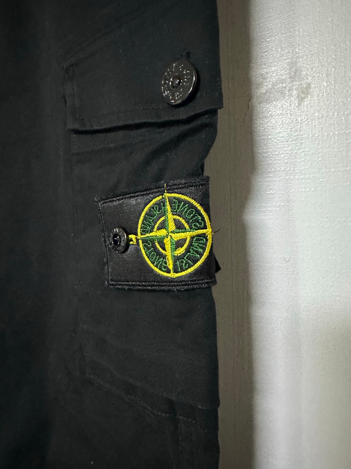 스톤아일랜드 블랙 카고 바지 새것 상품이미지2