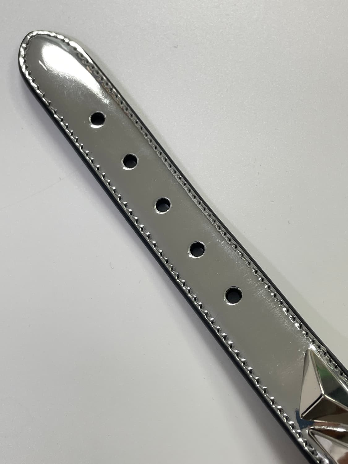 새상품 프라다 강아지 목줄 목걸이 스터드 실버 상품이미지4