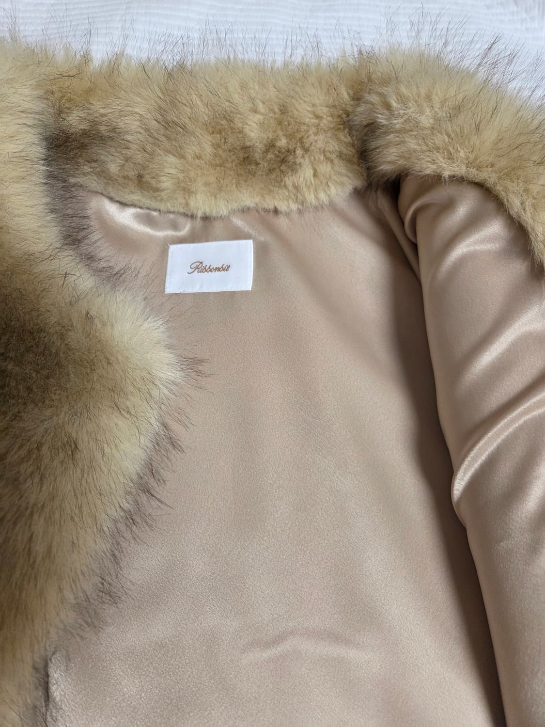 리본빛 제이드 퍼코트 상품이미지3