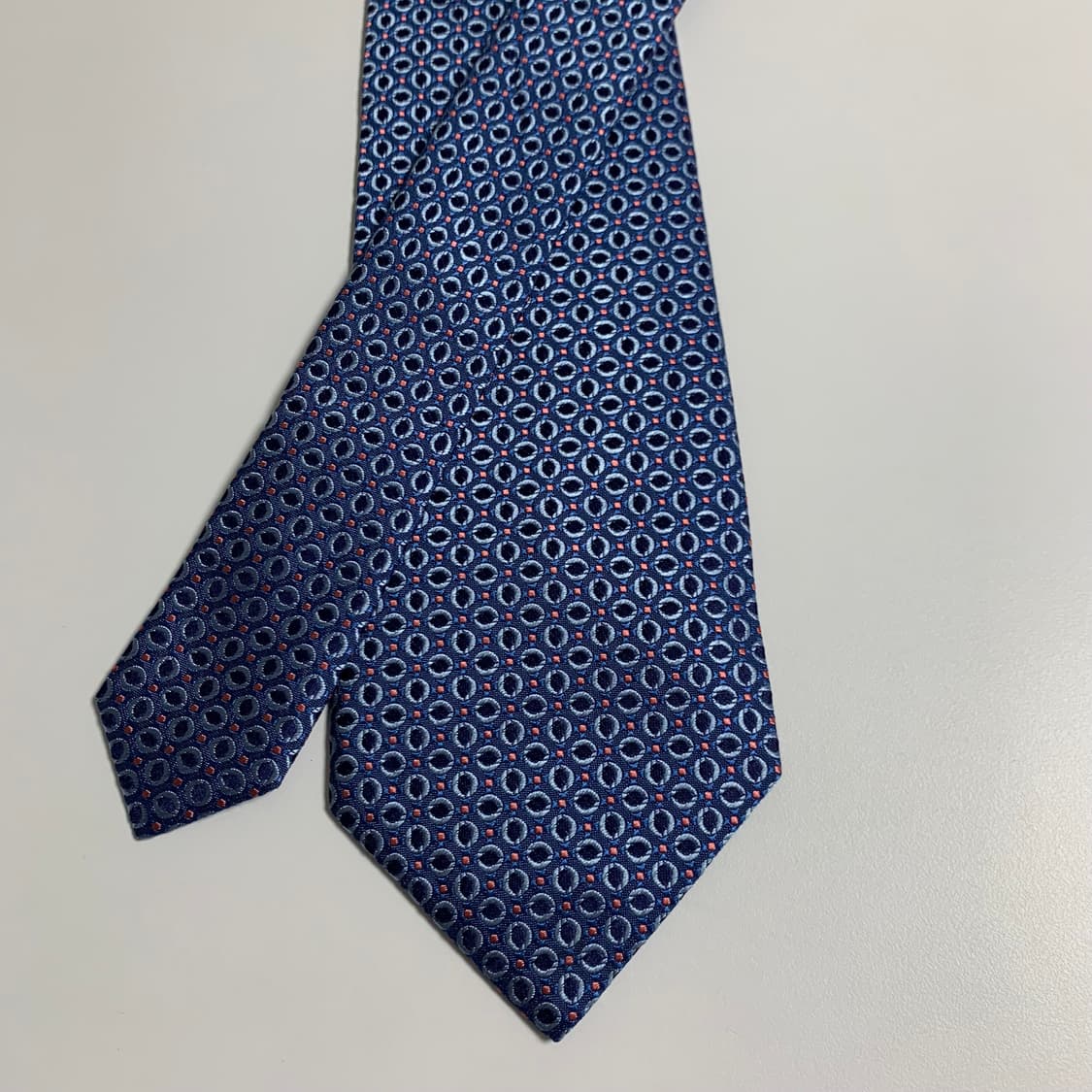 휴고보스(HUGO BOSS) 신형라벨 100실트 이태리 명품넥타이 A+ 상품이미지4