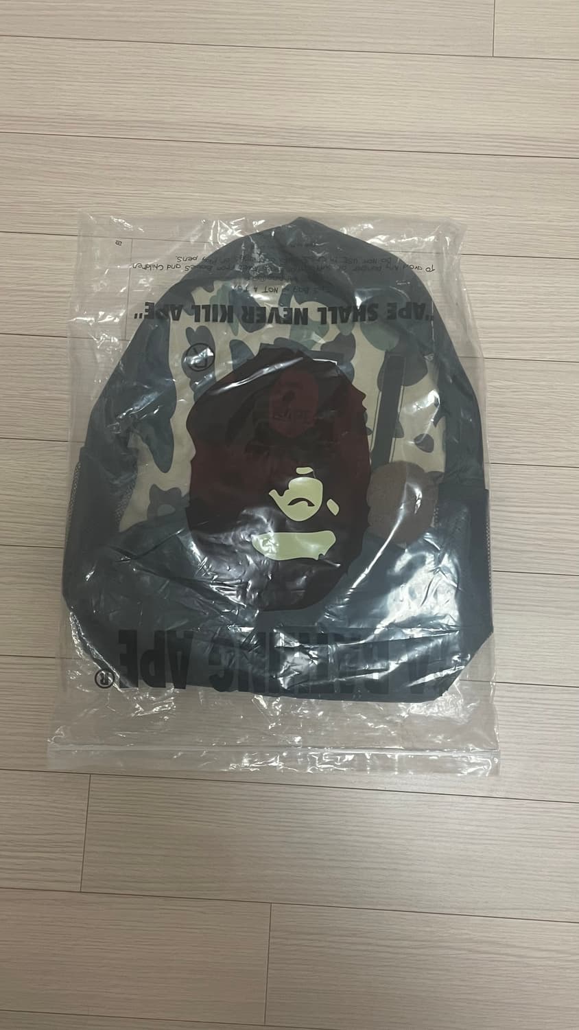 베이프 잡지부록 백팩 판매 상품이미지1