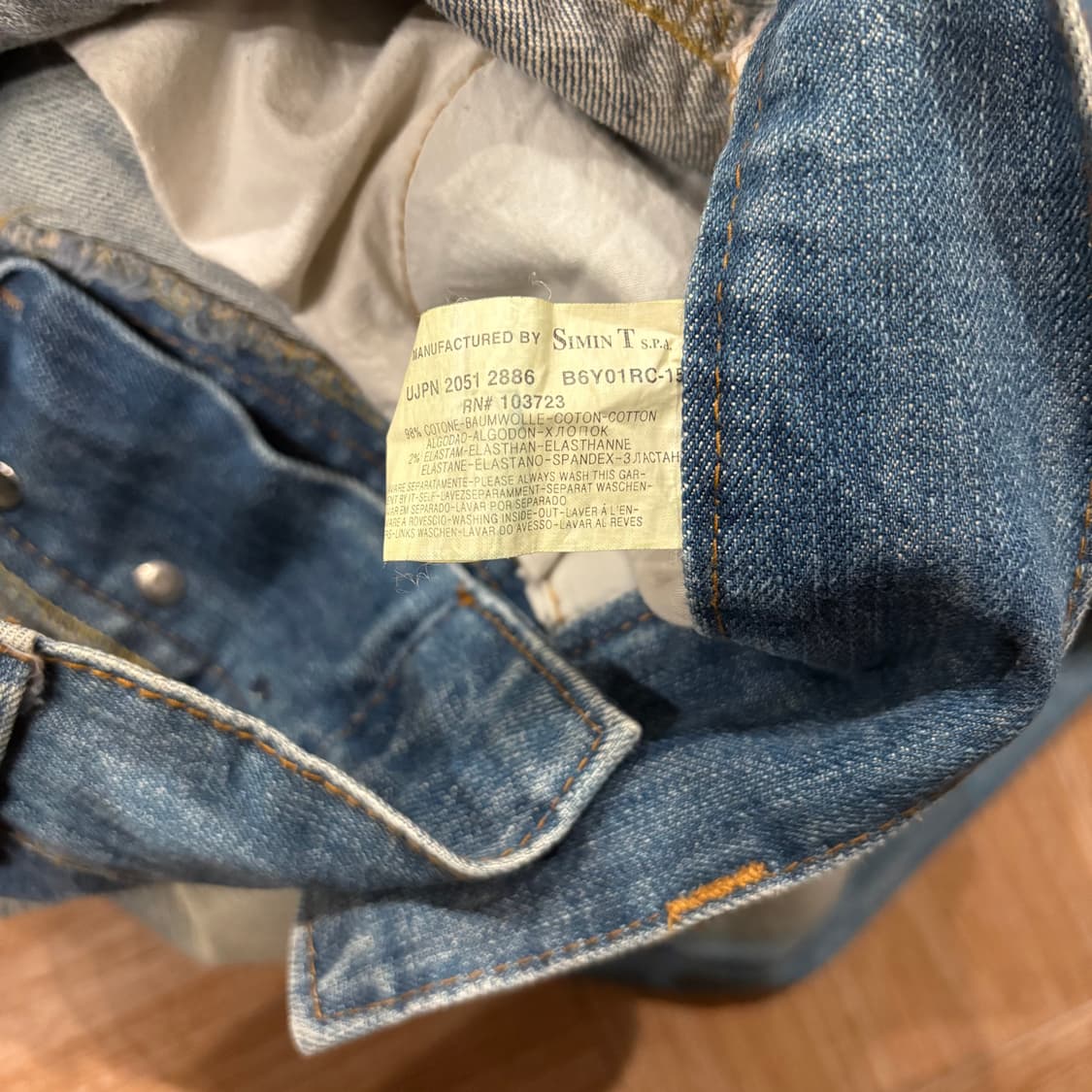 알마니 진스 하드 페이딩 데님 상품이미지10