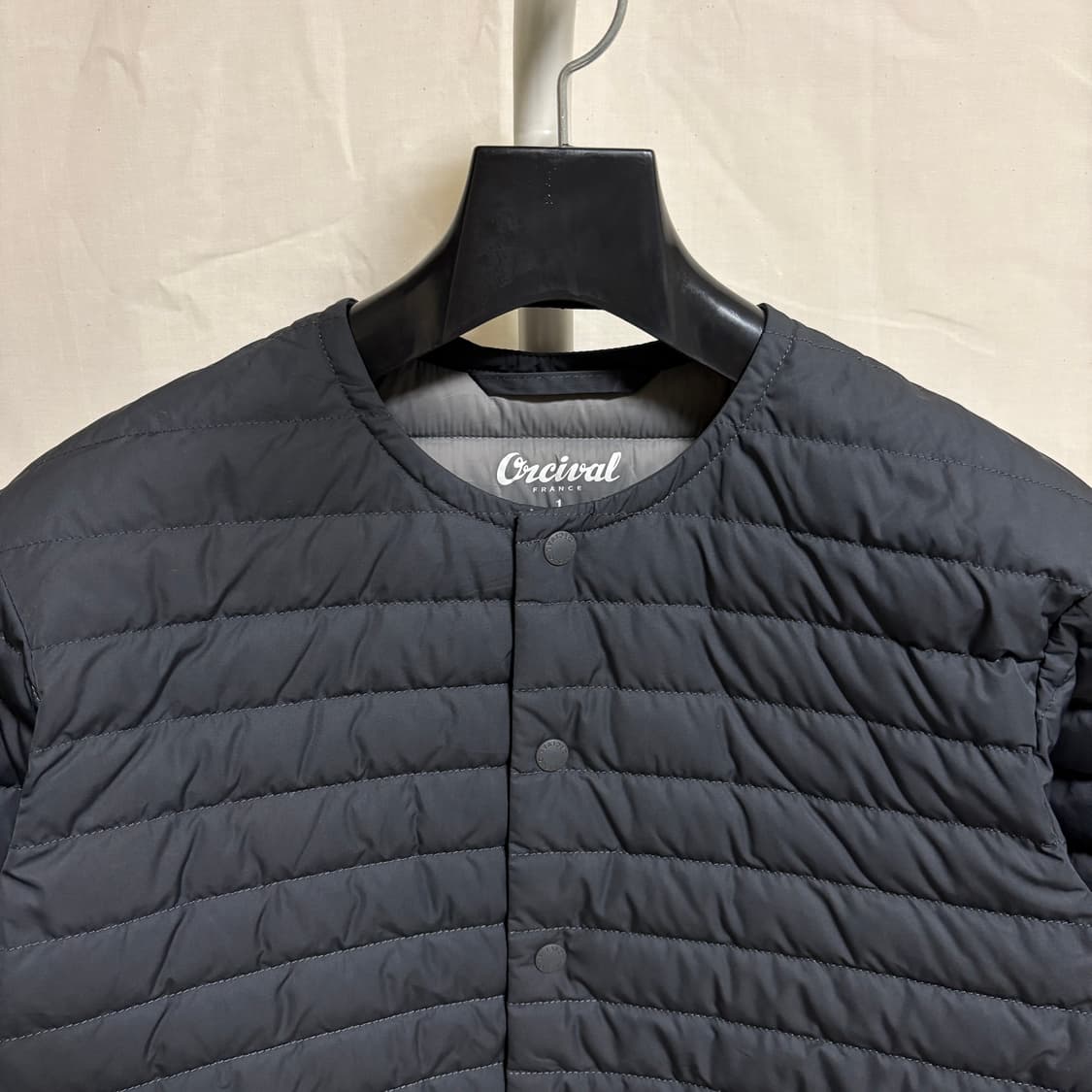 오르치발 덕다운 크루넥 경량패딩 / 차콜, 1 상품이미지2