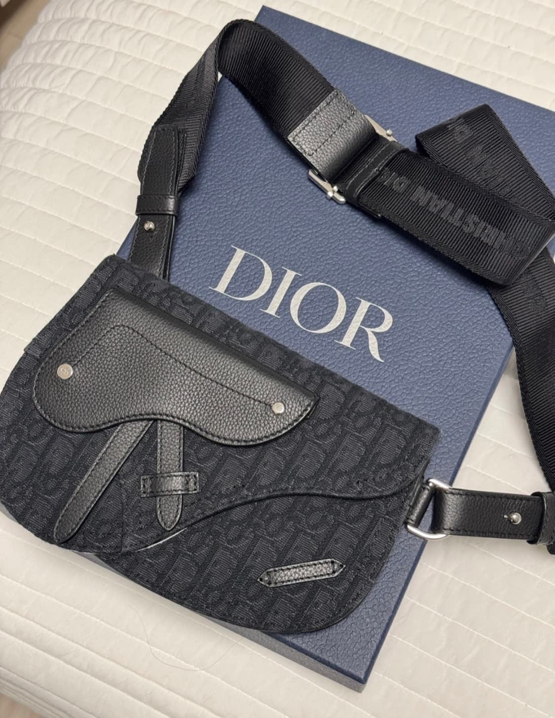 디올 새들 파우치 오블리크 맨 (거의 새상품 풀구성) 상품이미지1