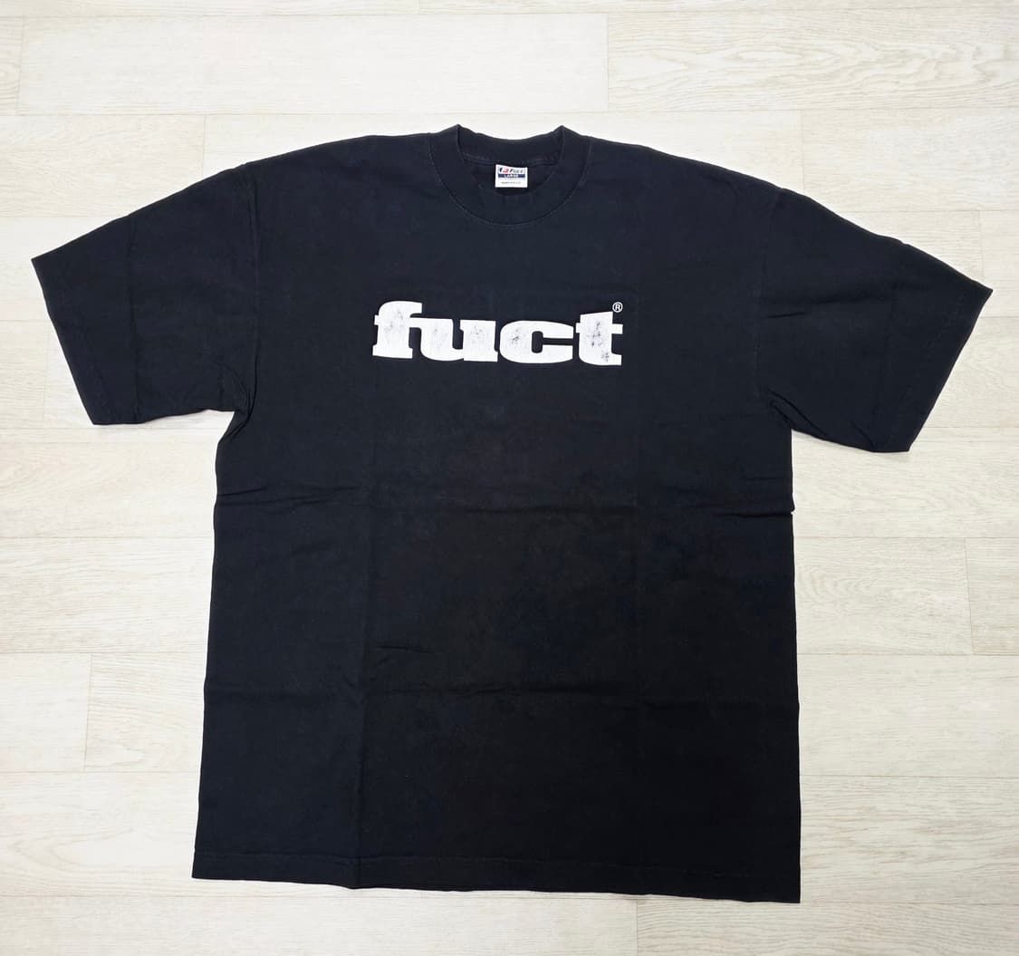 [L] Fuct 퍽트 OG 로고 티 블랙 상품이미지1