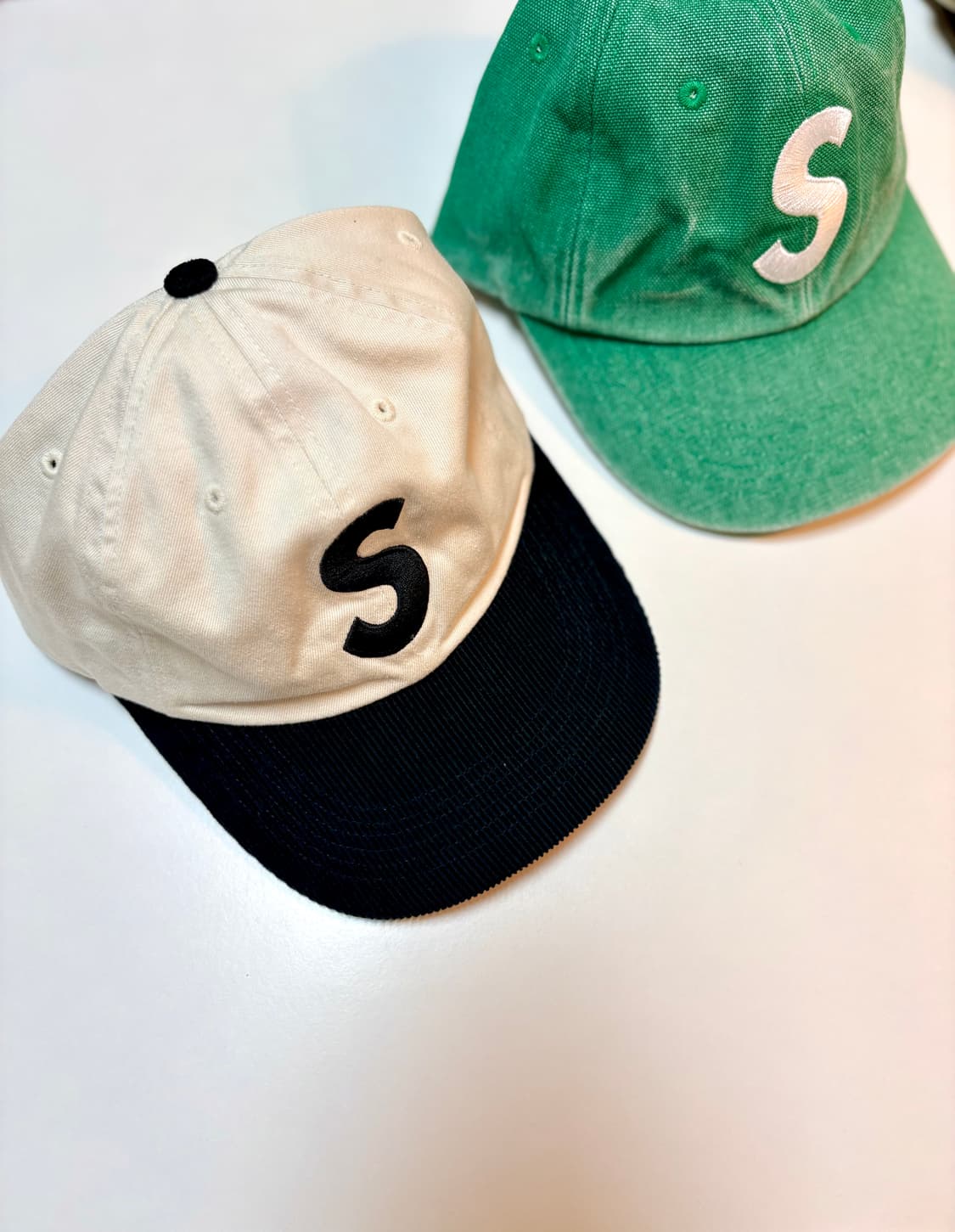 슈프림 투톤 S 로고 6-패널 스톤 - 24SS 슈프림 투톤 로고 캡 상품이미지3
