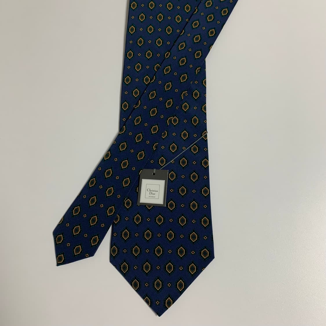 (새상품) 크리스찬 디올(Dior) 택 달린 미사용품 명품넥타이 상품이미지3