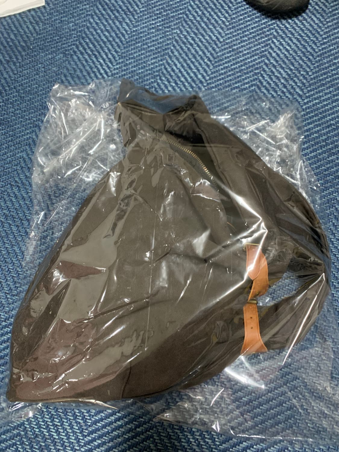 캐피탈 스너프킨 라지백 블랙 새상품 상품이미지1