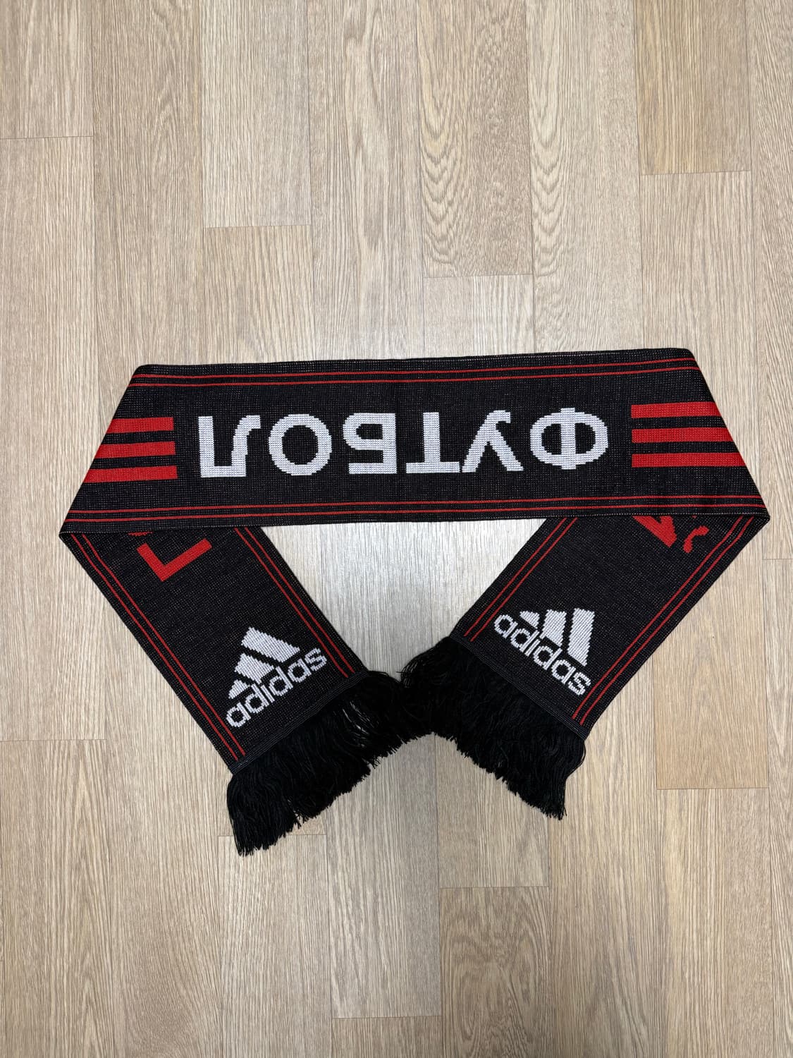 고샤 루브친스키x아디다스 머플러 스카프 상품이미지3