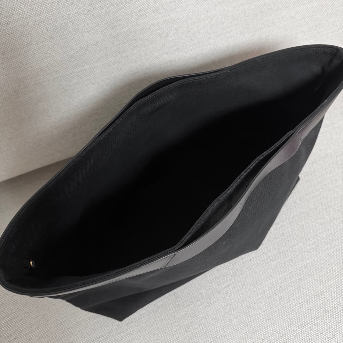 더로우 캔버스 키트백 상품이미지7