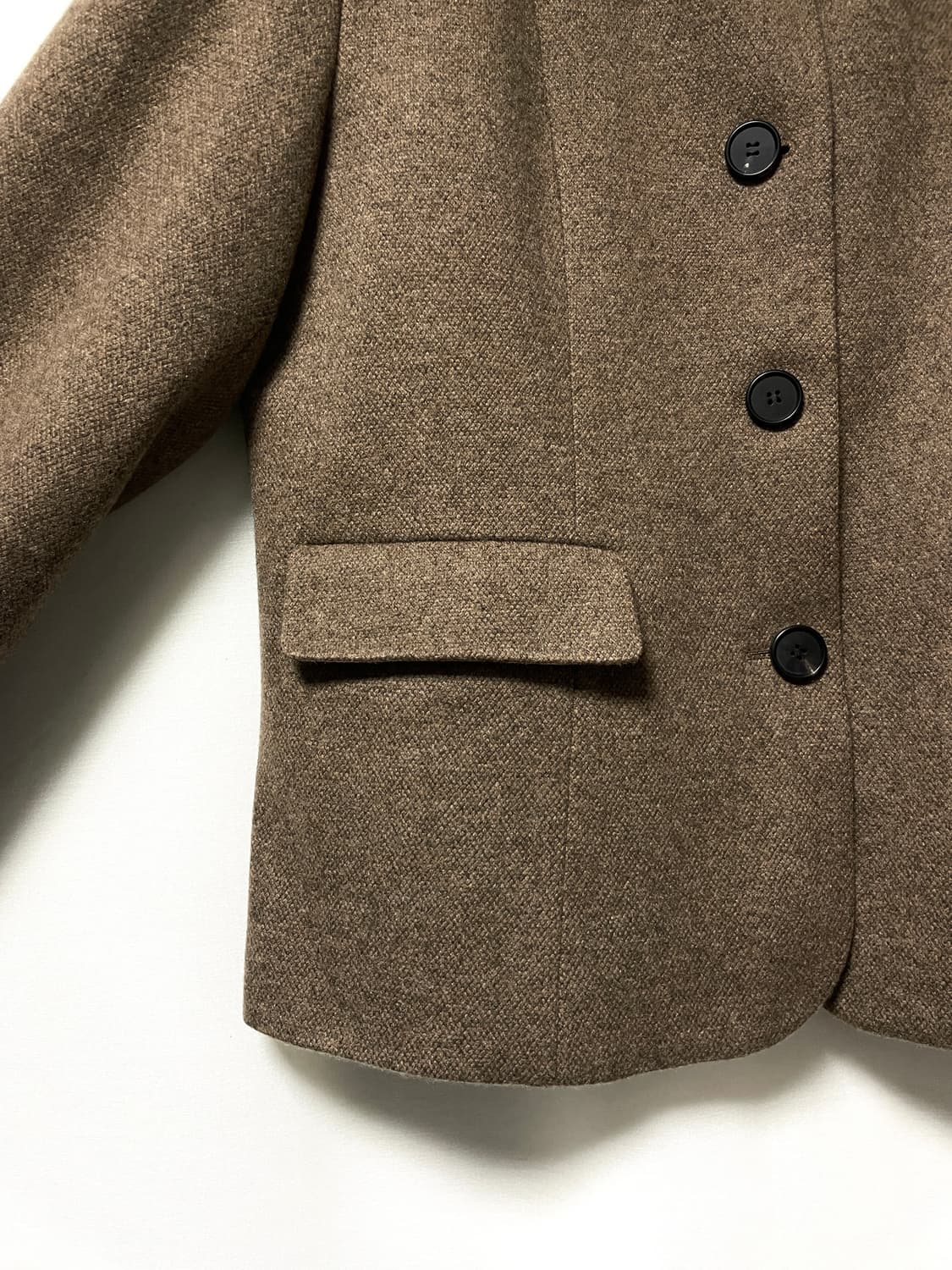 새상품) 아크비 ACCBEE 여성 캐미시어 100% 싱글 숏코트 자켓 _ 상품이미지3